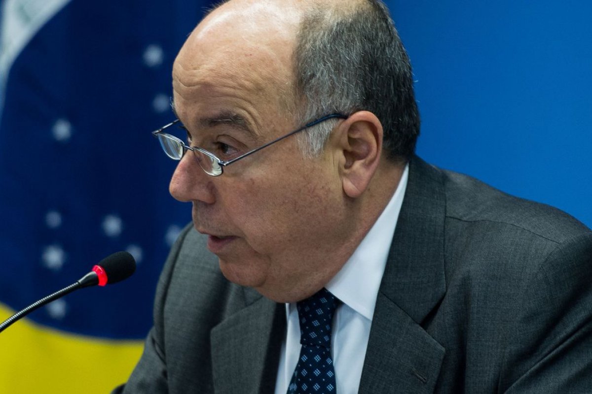 Acordo do Uruguai com a China seria destruição do Mercosul, diz Mauro Vieira