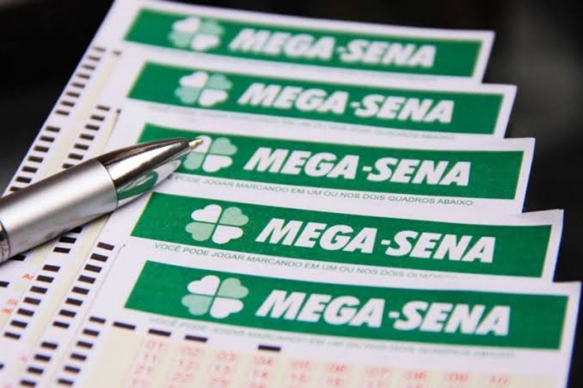 Mega-Sena acumula e pode pagar R$ 44 milhões