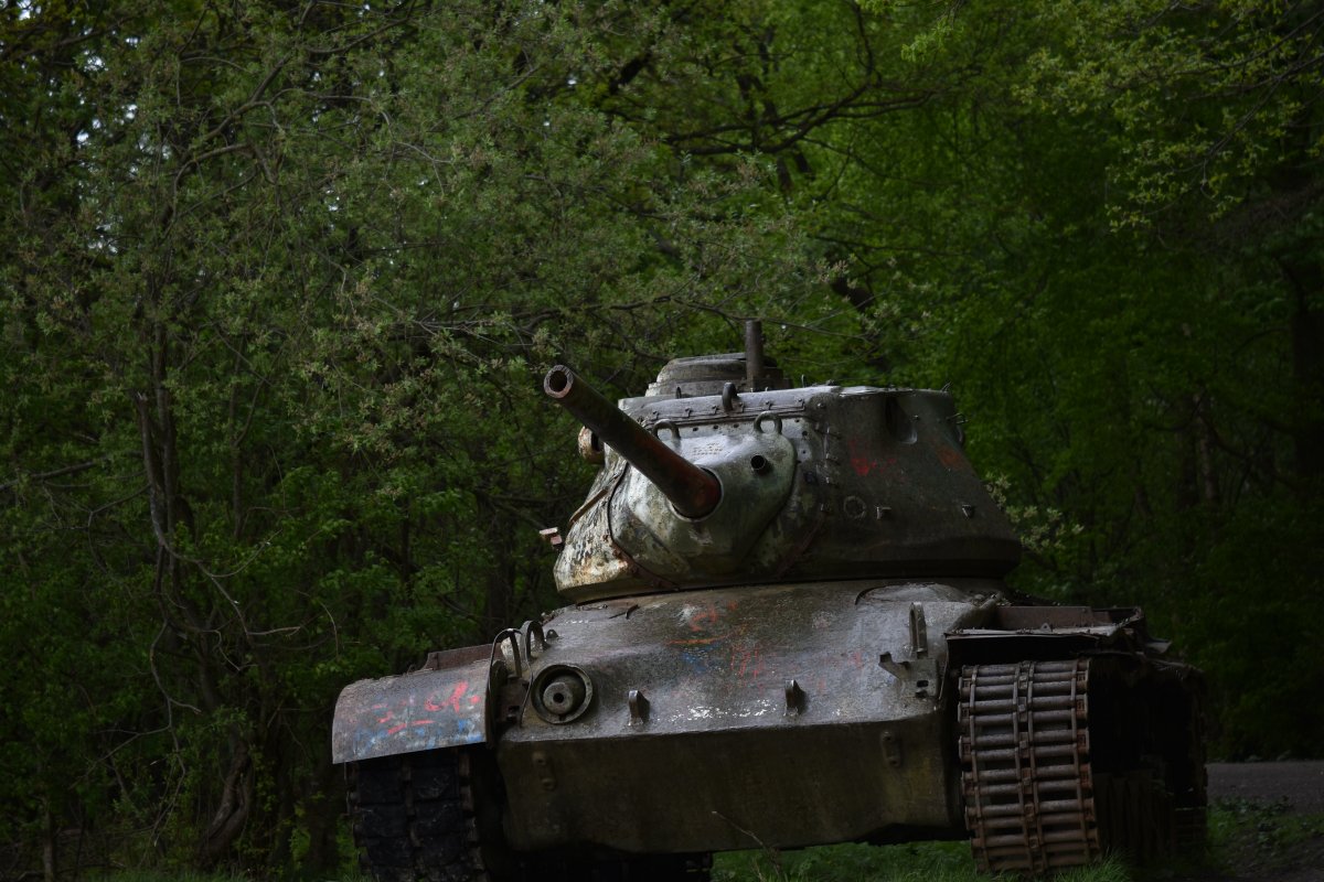 Envio de tanques alemães à Ucrânia leva guerra a um novo patamar, diz embaixador russo