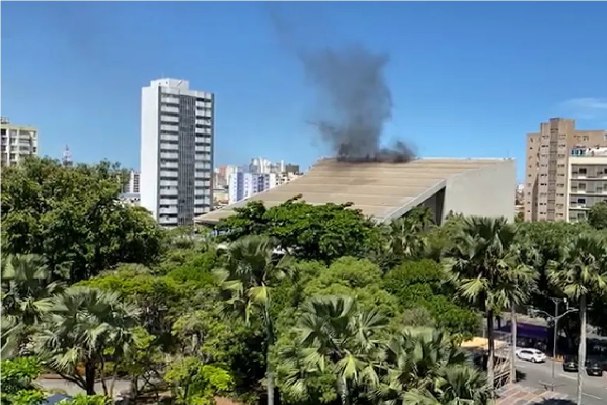 Após incêndio, agenda de apresentações no TCA é cancelada até fevereiro