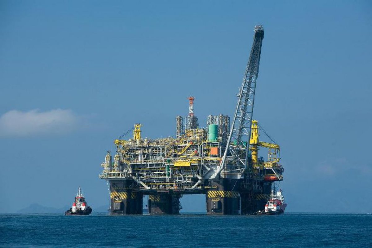Petrobras estima produção de óleo e gás de 3,5 milhões até o final de 2024