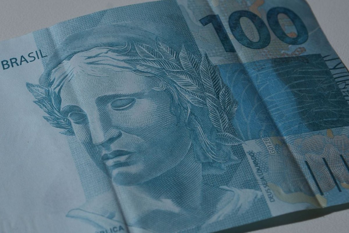 Gastos com investimentos federais registram queda de 16,3% no ano