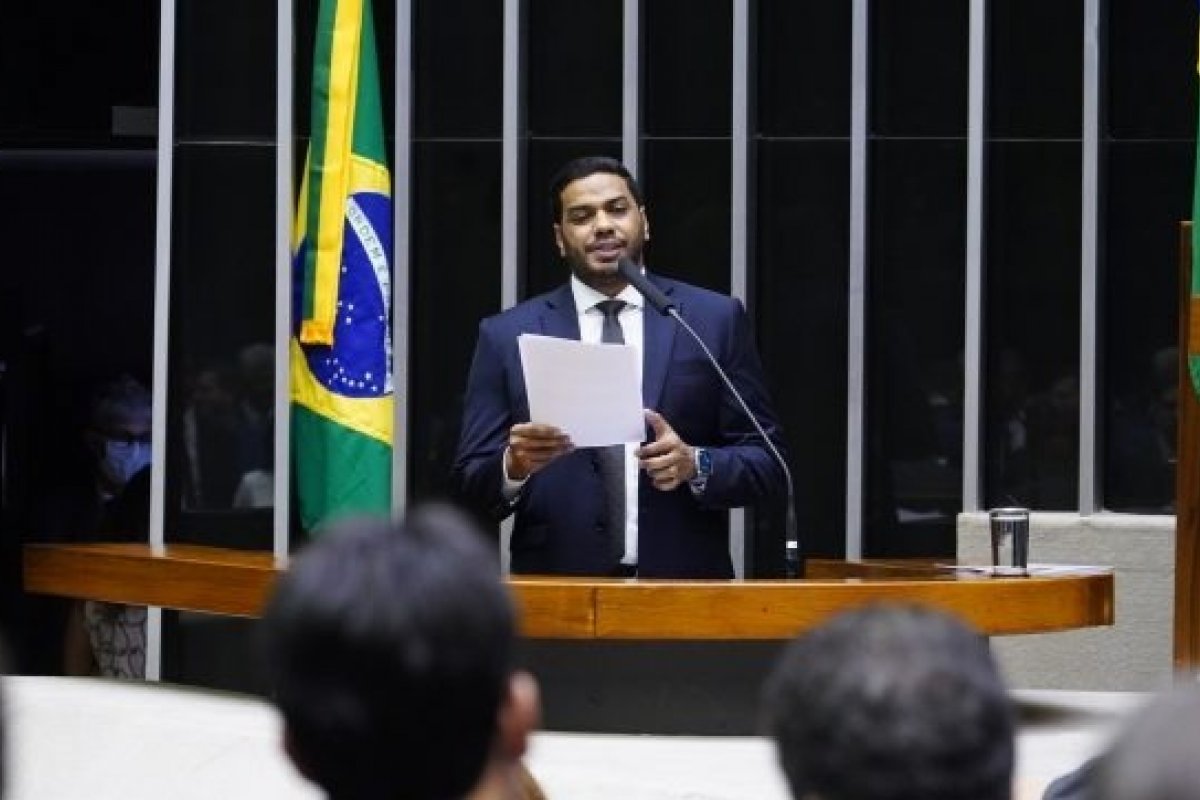 Câmara aprova indicação de Jhonatan de Jesus para vaga de ministro do TCU