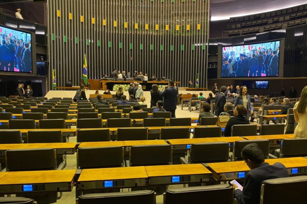 Ao vivo: Congresso realiza sessão de abertura do ano legislativo 