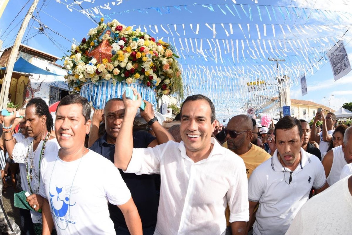Bruno Reis ressalta harmonia e respeito à tradição durante Festa de Iemanjá