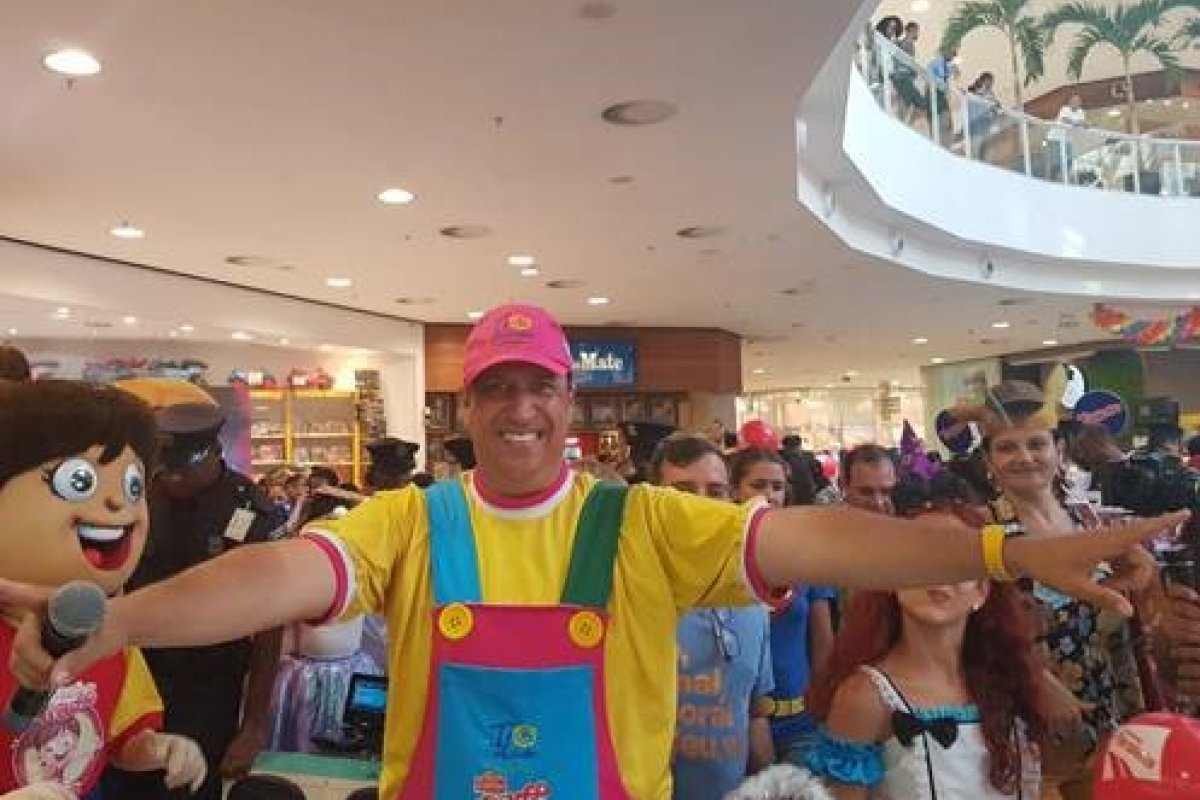 Gratuito: Tio Paulinho comanda 14º edição do Paralela Folia! 
