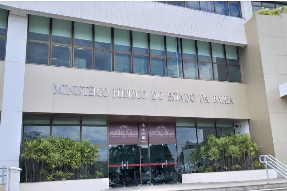 MP-BA pede esclarecimentos sobre ocorrências em estádios ao Bahia, Vitória e Polícia Militar
