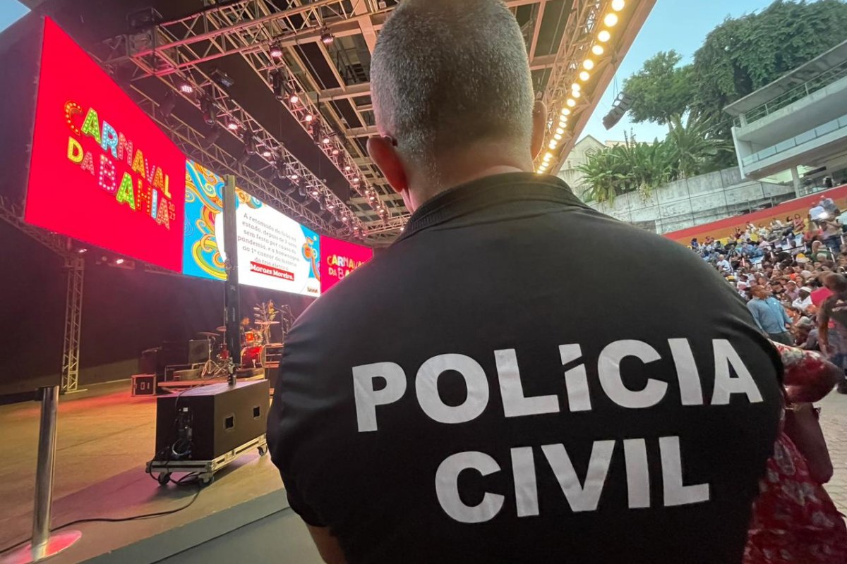 Polícia Civil intensifica fiscalização de pirotecnia em trios e camarotes em Salvador