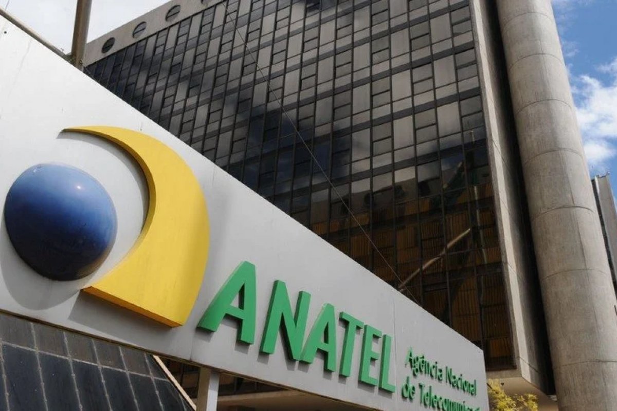 Anatel determina bloqueio do sinal de até 7 milhões de aparelhos de TV clandestinos 