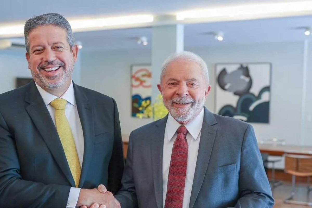 Governo Lula reserva R$ 3 bilhões do Orçamento 2023 para deputados novatos 