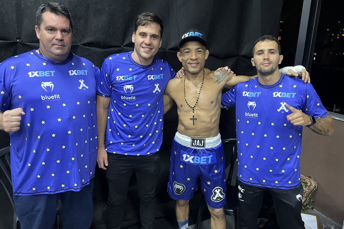 José Aldo vence na estreia no boxe 