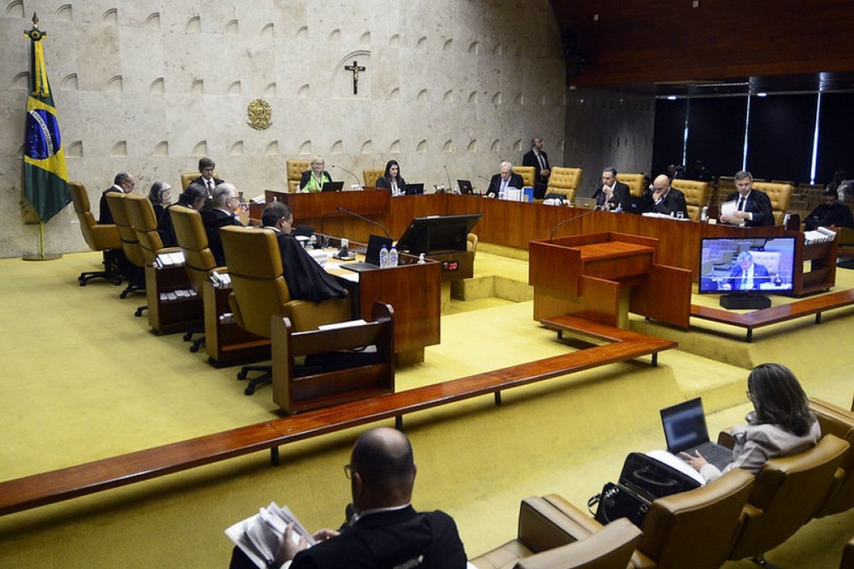 Supremo derruba lei estadual que proíbe linguagem neutra em escolas