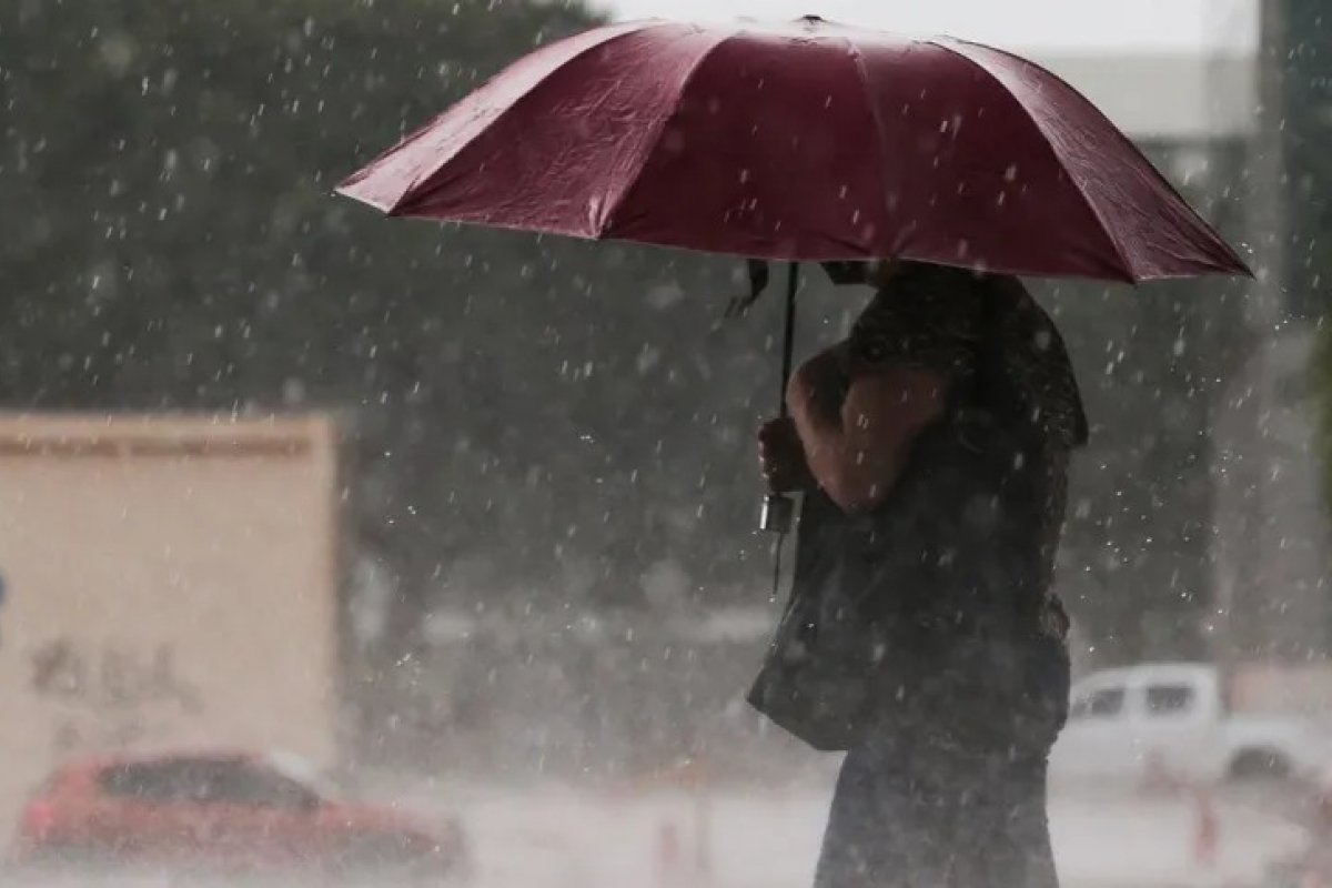 Maioria dos estados brasileiros pode ser atingido por novos temporais, diz Climatempo