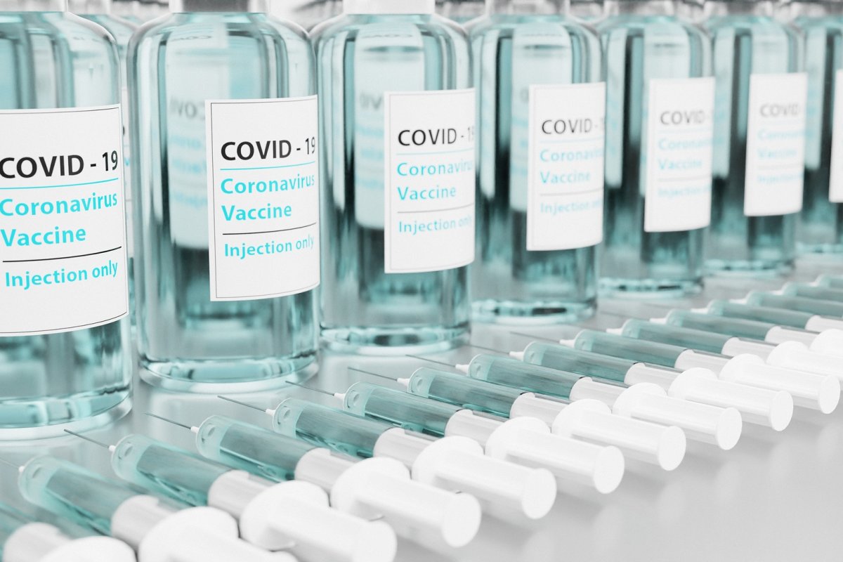 Confira o esquema de vacinação comtra Covid-19 para esta quarta-feira (15)