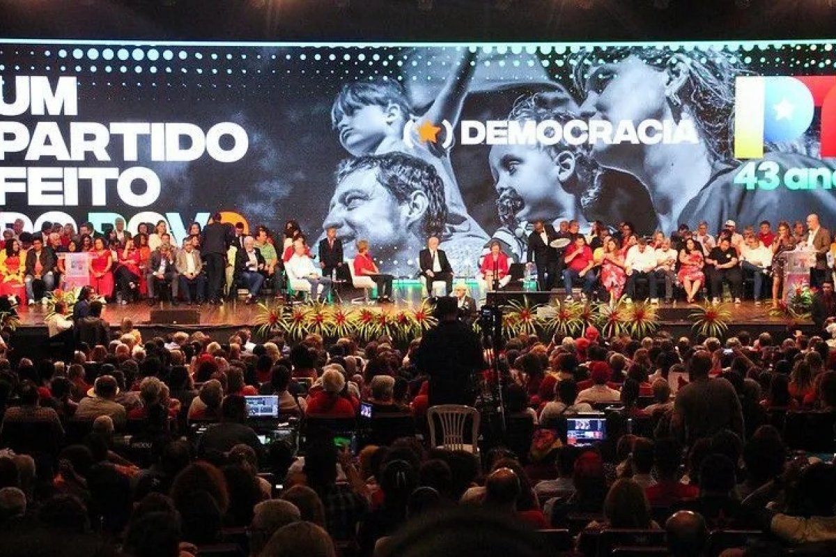 Festa de 43 anos do PT arrecada R$ 1 milhão em Brasília