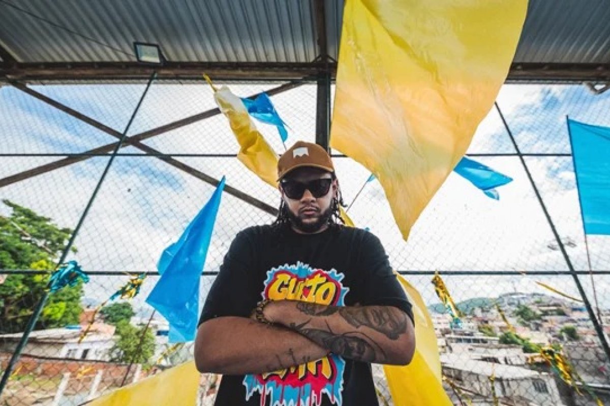 Carnaval do Pelô começa com shows de Baby do Brasil e Emicida