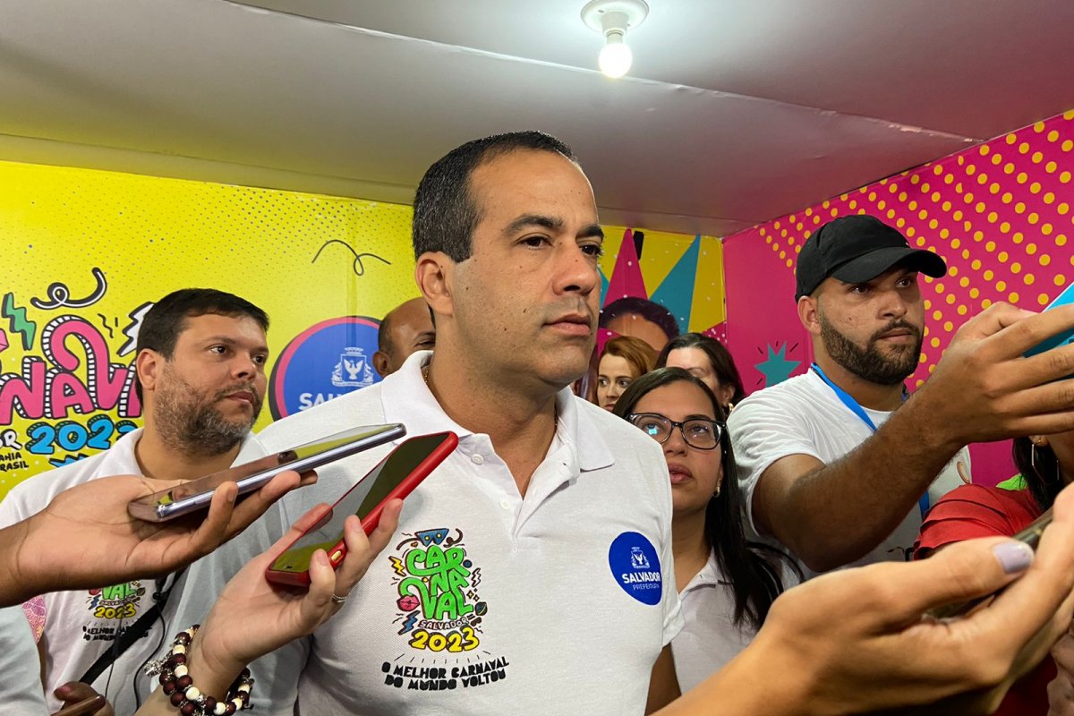 Bruno se diz surpreso com quantidade de foliões na quinta-feira de Canaval e diz que maior problema foi trânsito