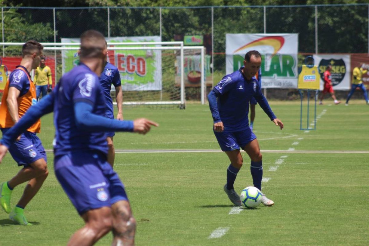 Em crise, Bahia encara CSA fora de casa pelo Brasileirão