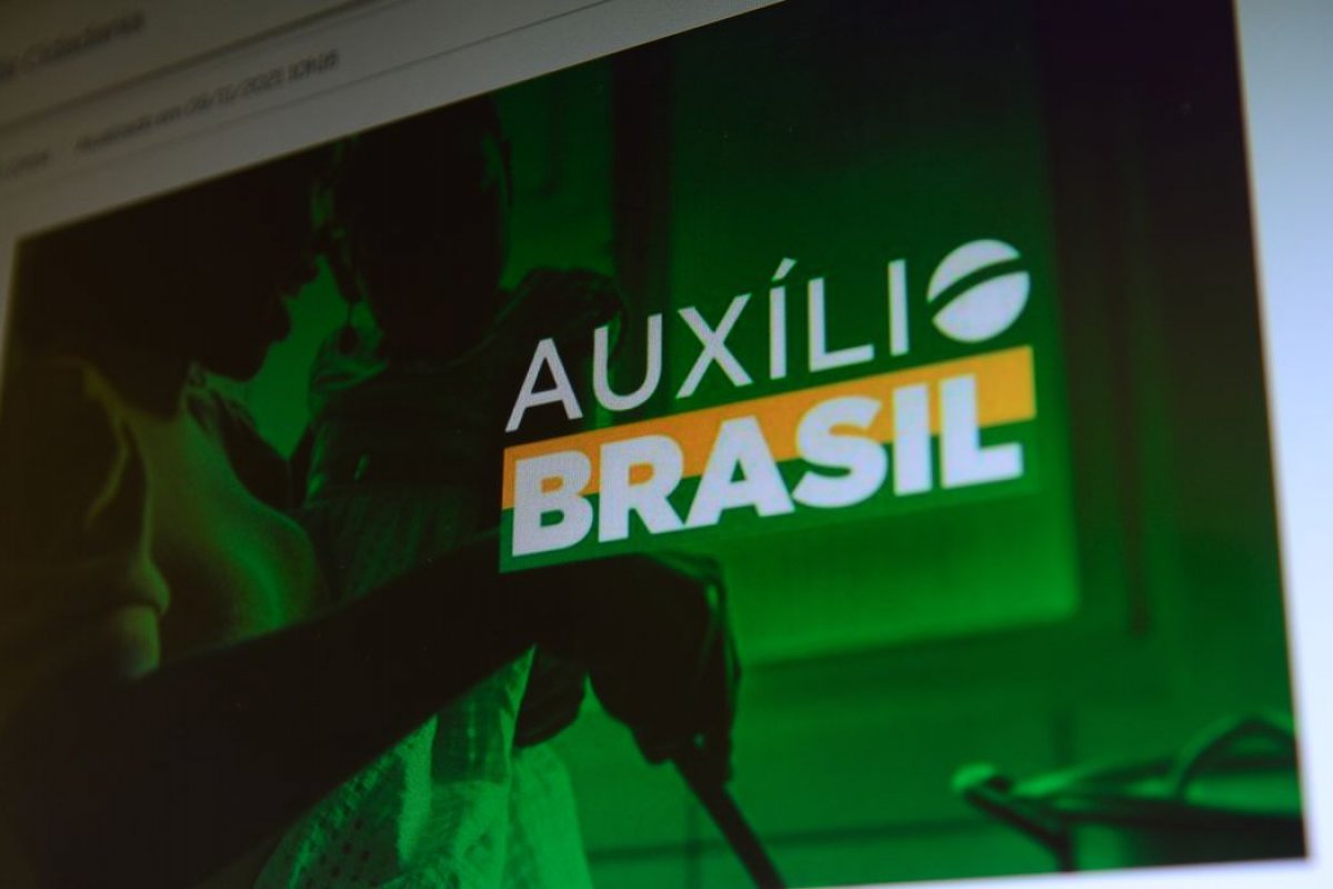 Pagamento do Auxílio Brasil e INSS é interrompido por causa do Carnaval