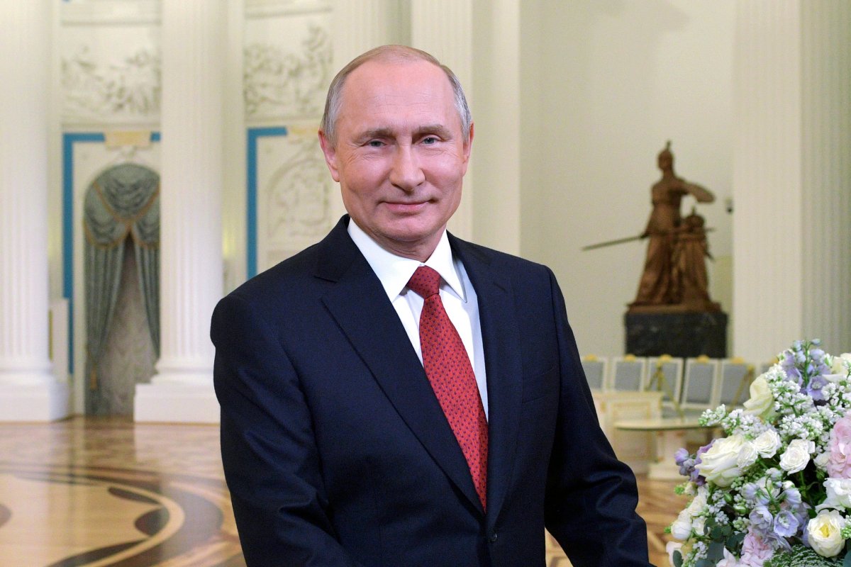 Putin anuncia suspensão do último tratado que possuía com os EUA de desarmamento nuclear