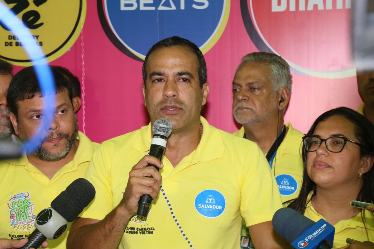 "Podemos dizer que realizamos o maior Carnaval da história da nossa cidade", diz Bruno Reis