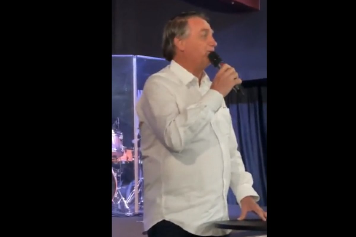 Vídeo: Bolsonaro reclama do salário de R$ 33 mil durante discurso em Orlando 