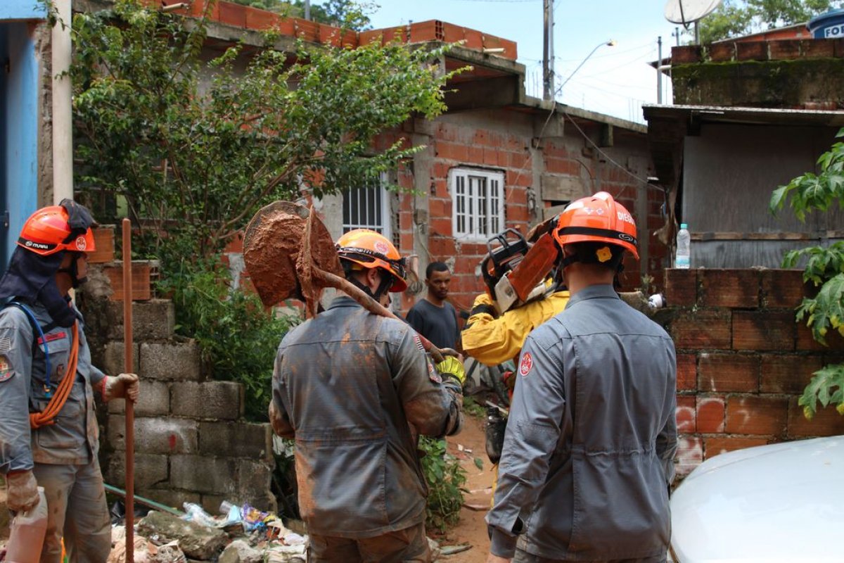 Número de mortos da tragédia de São Paulo sobe para 57