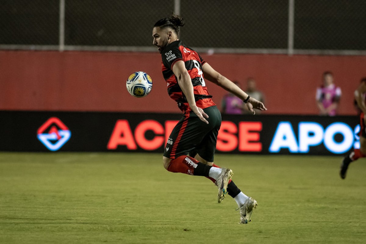 Vitória e Barcelona de Ilhéus se enfrentam na última rodada da fase classificatória do Campeonato Baiano