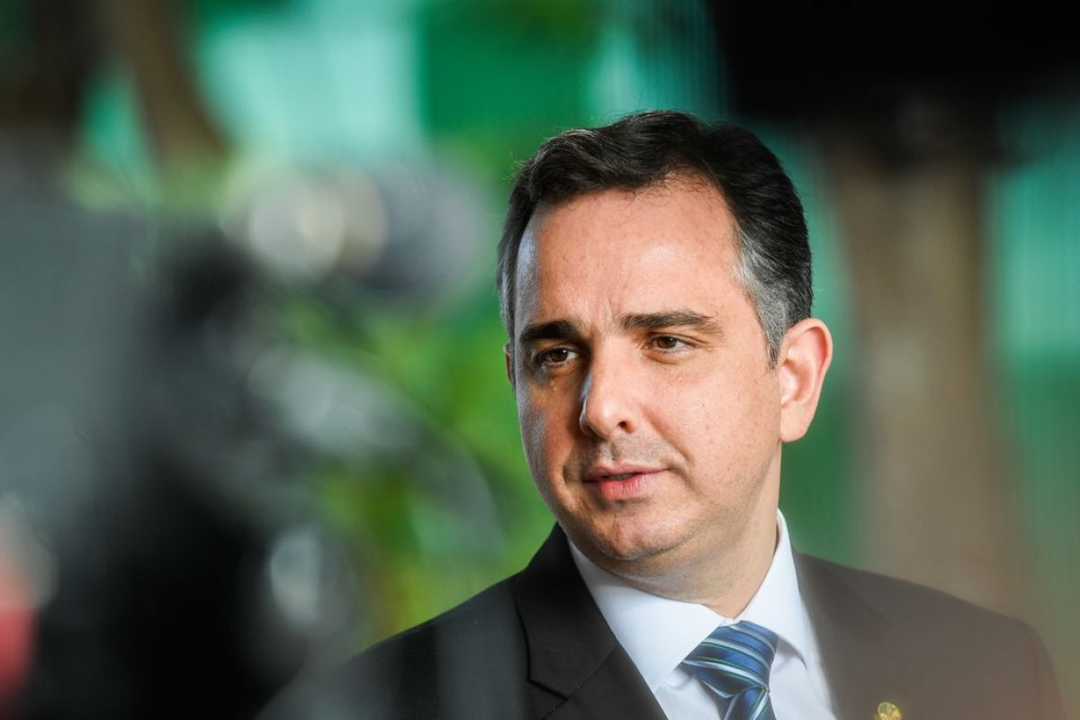 Rodrigo Pacheco diz que vai discutir CPI dos atos do 8 de janeiro em reunião com líderes dos partidos