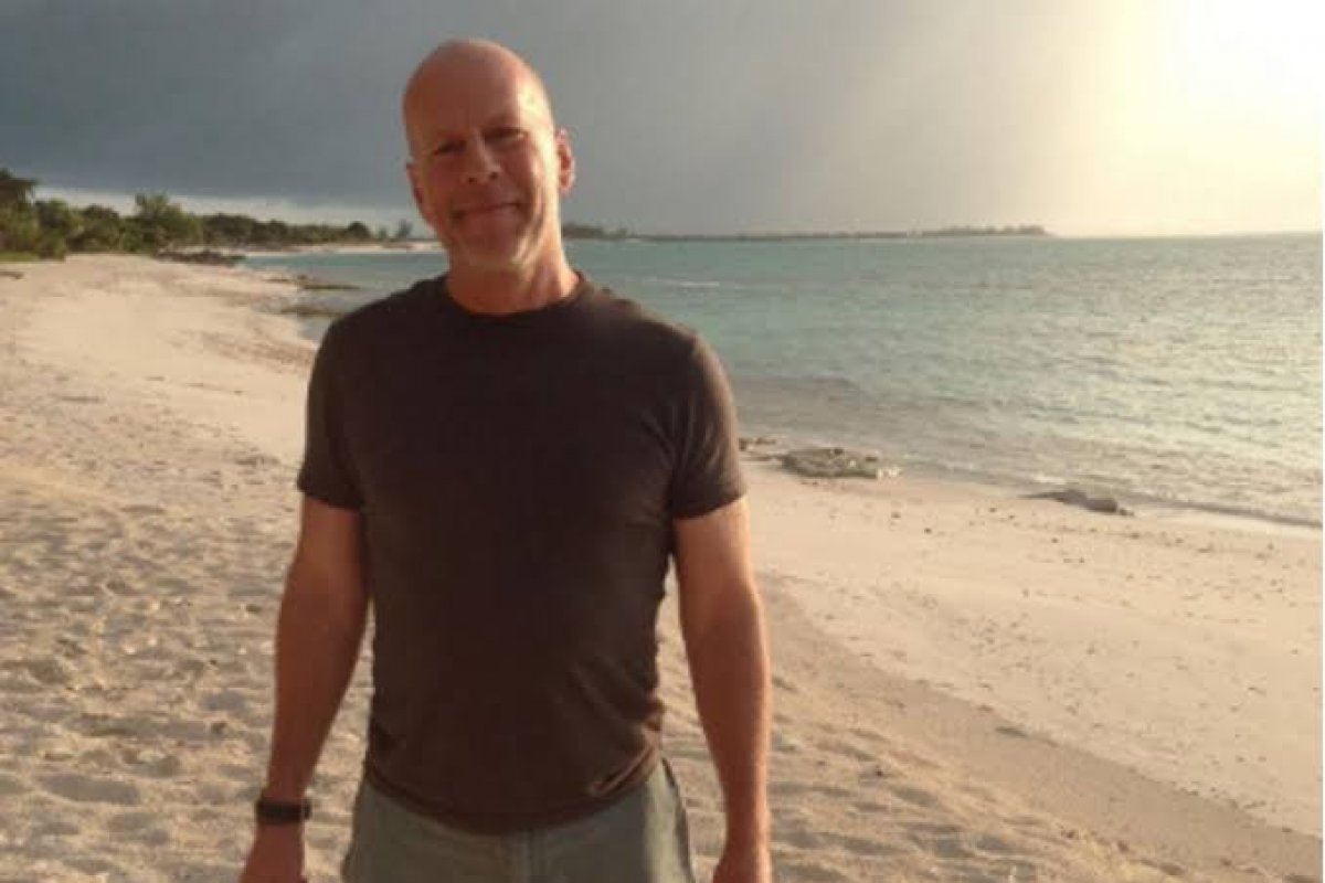 Primo de Bruce Willis afirma que ator não reconhece mais a mãe