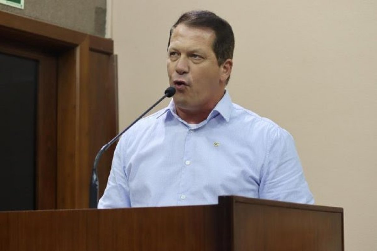 ONGs ajuízam ação civil pública contra vereador por discurso xenofóbico contra baianos 