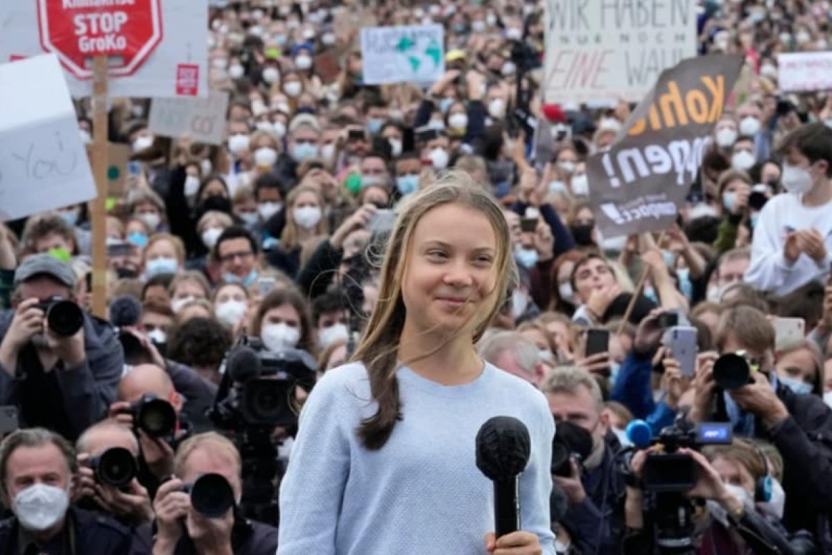 Greta Thunberg é detida na Noruega durante manifestação em favor dos indígenas 