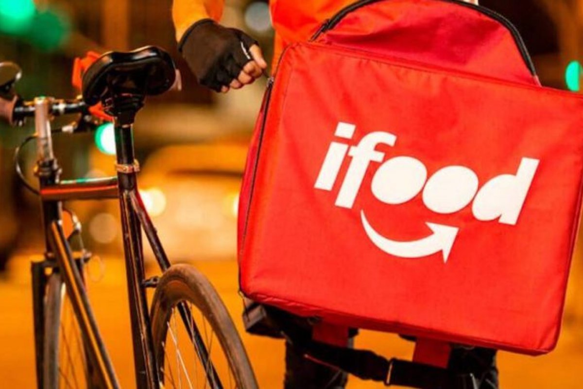 Ifood demite mais de 300 funcionários