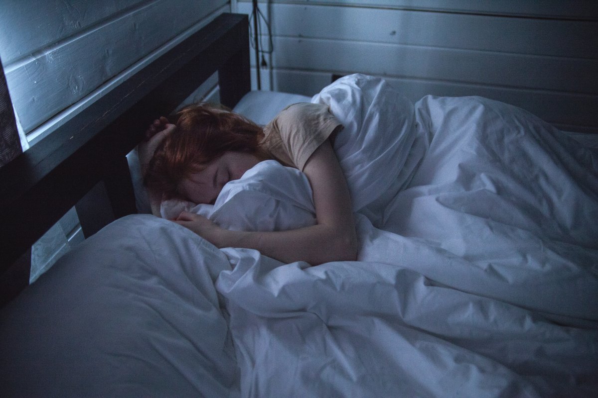 Mulheres precisam dormir mais que os homens, aponta pesquisa