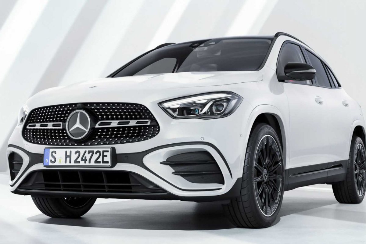 Mercedes apresenta mudanças na linha GLA e GLB 