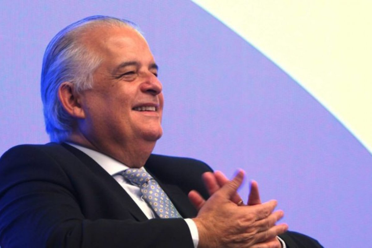 Programa de passagens a R$ 200 ficará pronto até julho, diz França