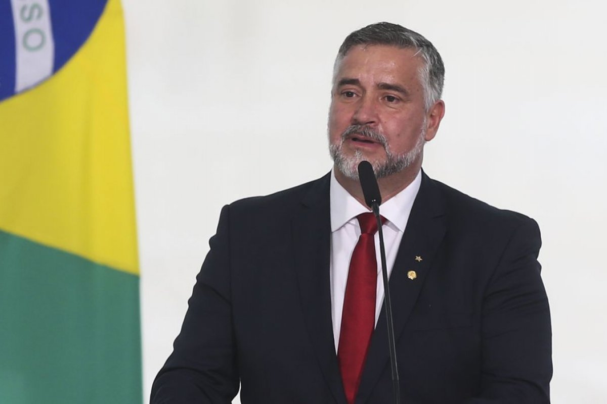 Ministro Paulo Pimenta omitiu ao TSE casa em área nobre de Brasília