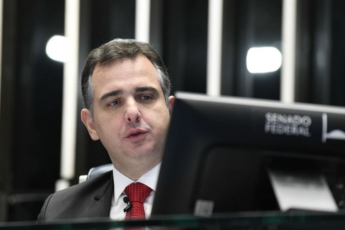 Pacheco afirma que é preciso "promover uma ampla discussão no Congresso" sobre novo marco fiscal