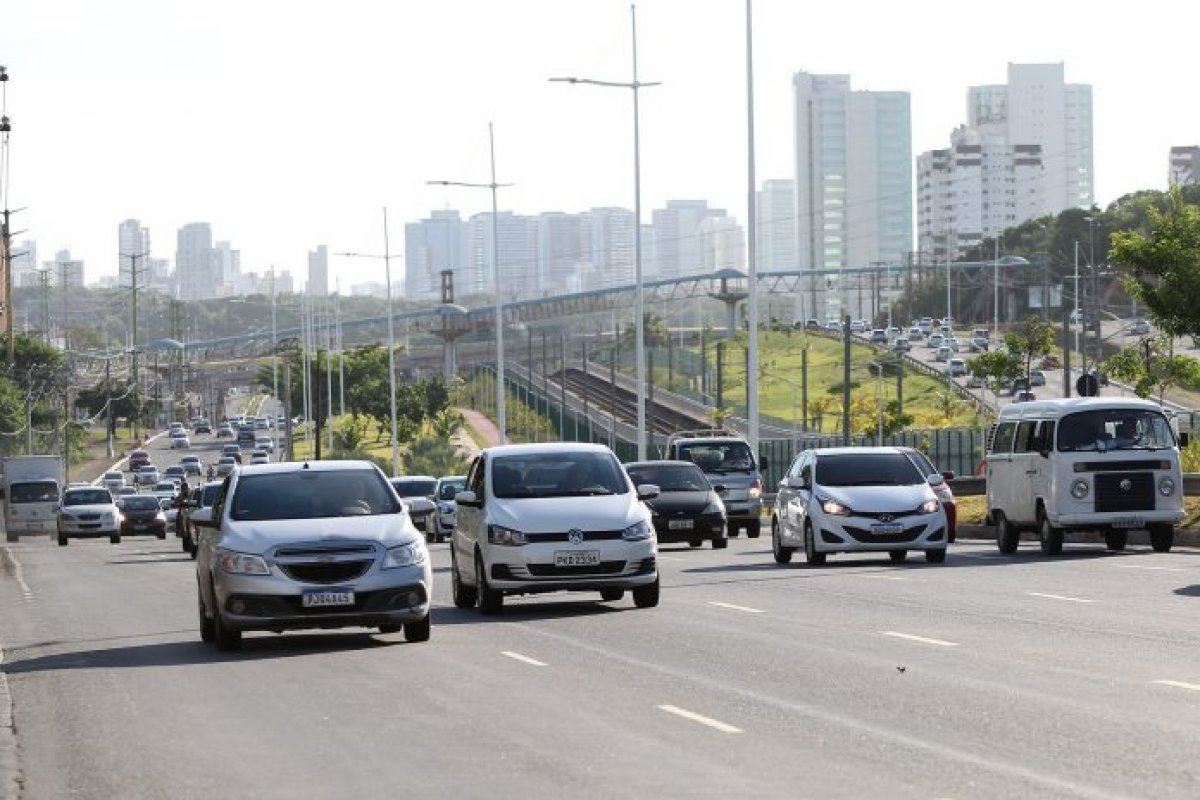 Prazo para proprietários de veículos com placas terminadas em 1 e 2 quitarem IPVA com 10% de desconto vence em março