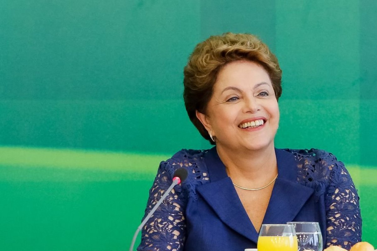 Dilma Rousseff é eleita presidente do banco dos Brics 