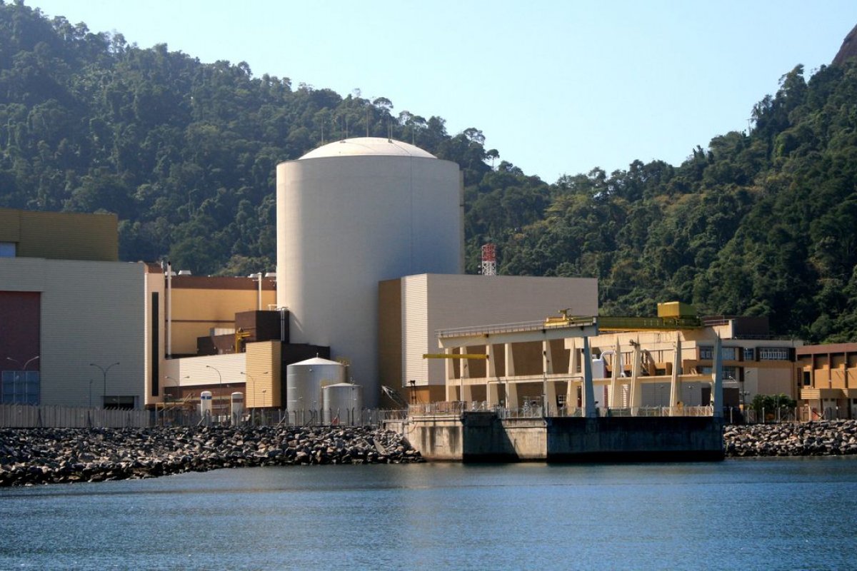 Polícia Federal investiga vazamento de substâncias radioativas na usina nuclear Angra 1 