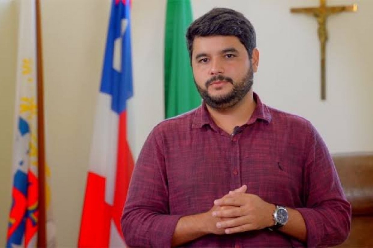 Prefeito de Itapetinga vira réu após denuncias de irregularidades a respeito da coleta de lixo