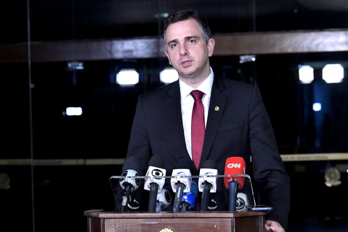 Pacheco defende que nova regra regulamente prazo para apreciação de MPs  