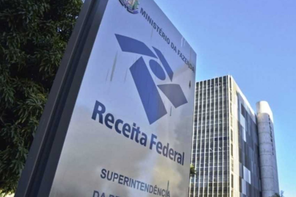 Receita libera na próxima segunda consulta a lote de restituição