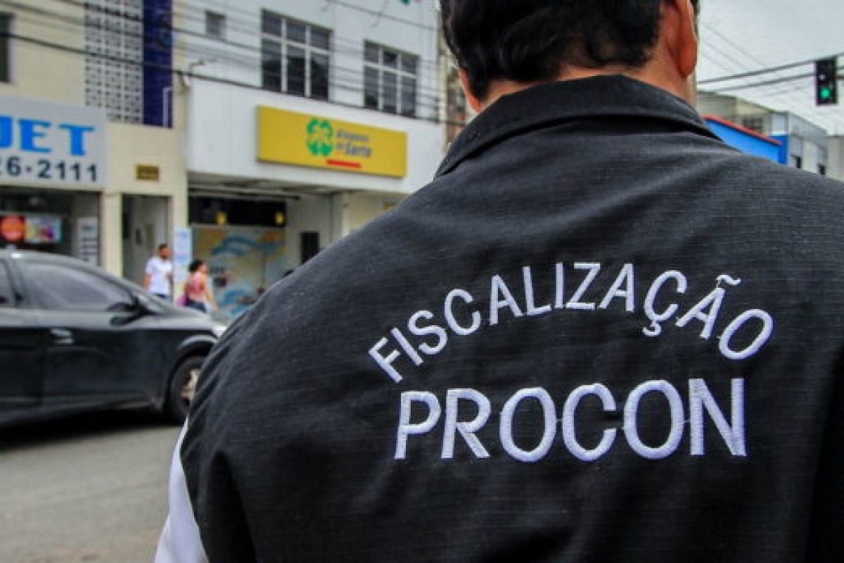 Procon inicia operação para fiscalizar o comércio de alimentos para os festejos natalinos 