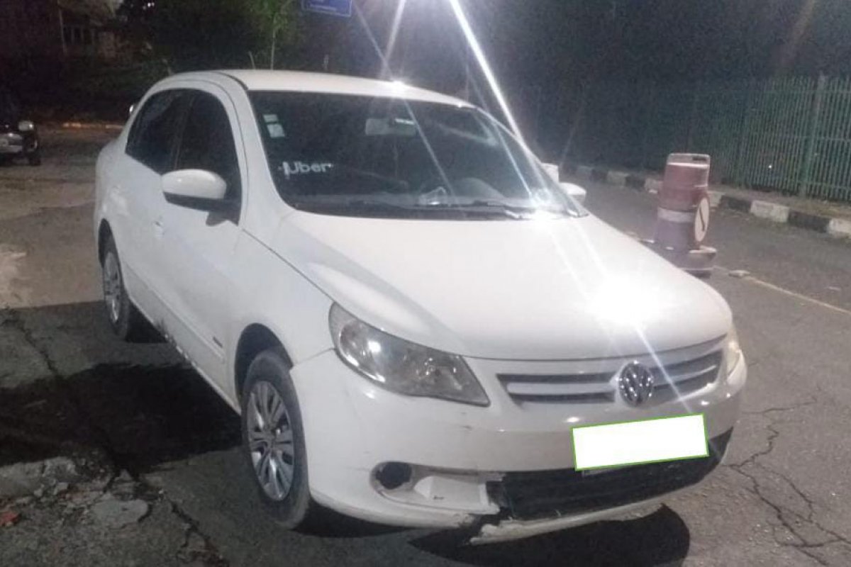 Homem é preso com carro roubado em Narandiba 