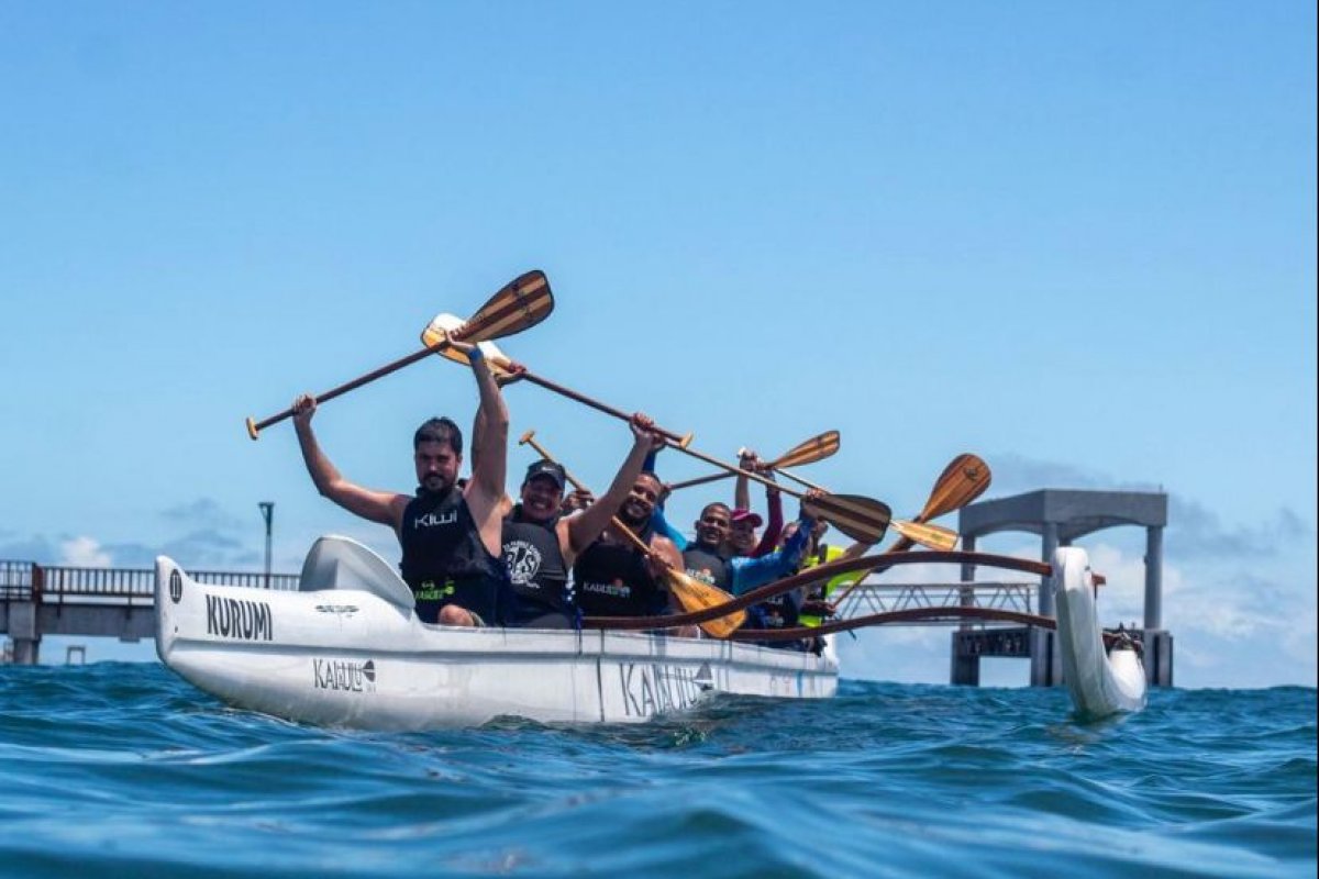 Salvador sediará competição de canoa havaiana em abril