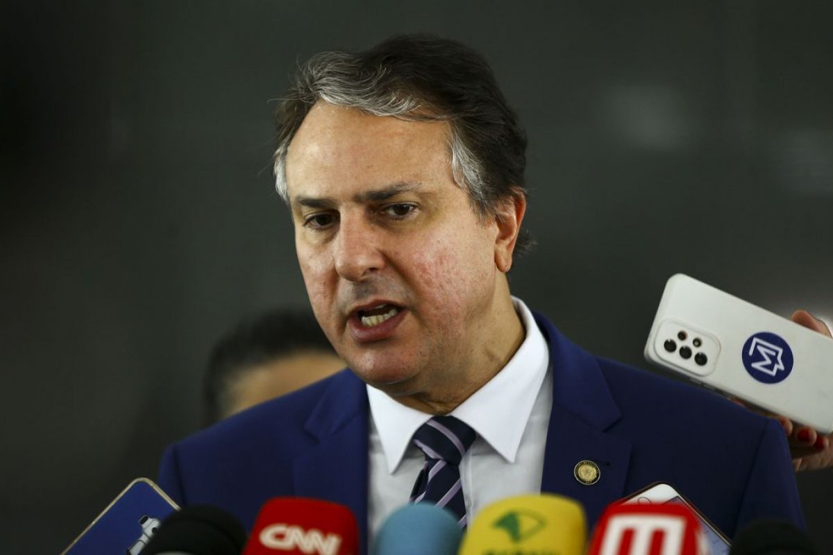 Vídeo: Camilo Santana afirma que discutirá ações para aumentar a segurança nas escolas do país
