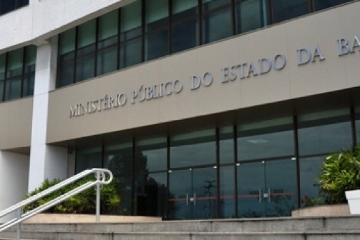 Ministério Público aciona Unifacs para coibir práticas abusivas contra estudantes
