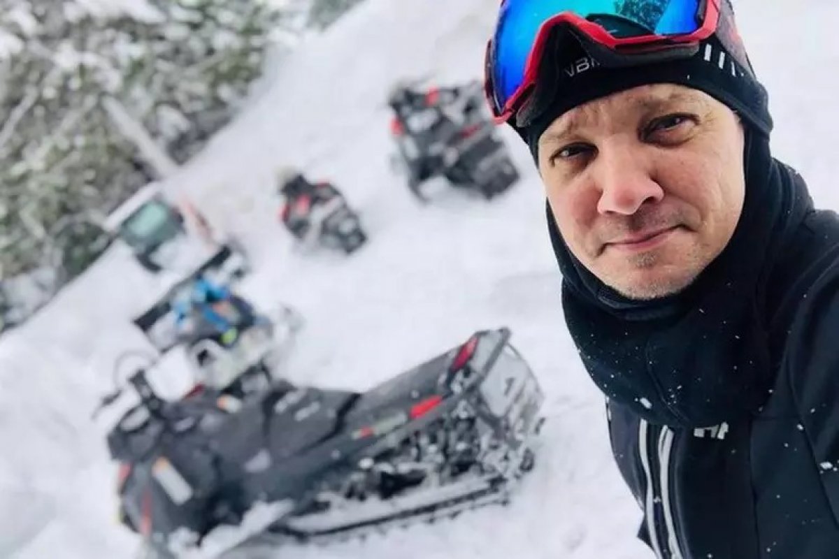 Jeremy Renner revela que escreveu carta com 'últimas palavras' após acidente